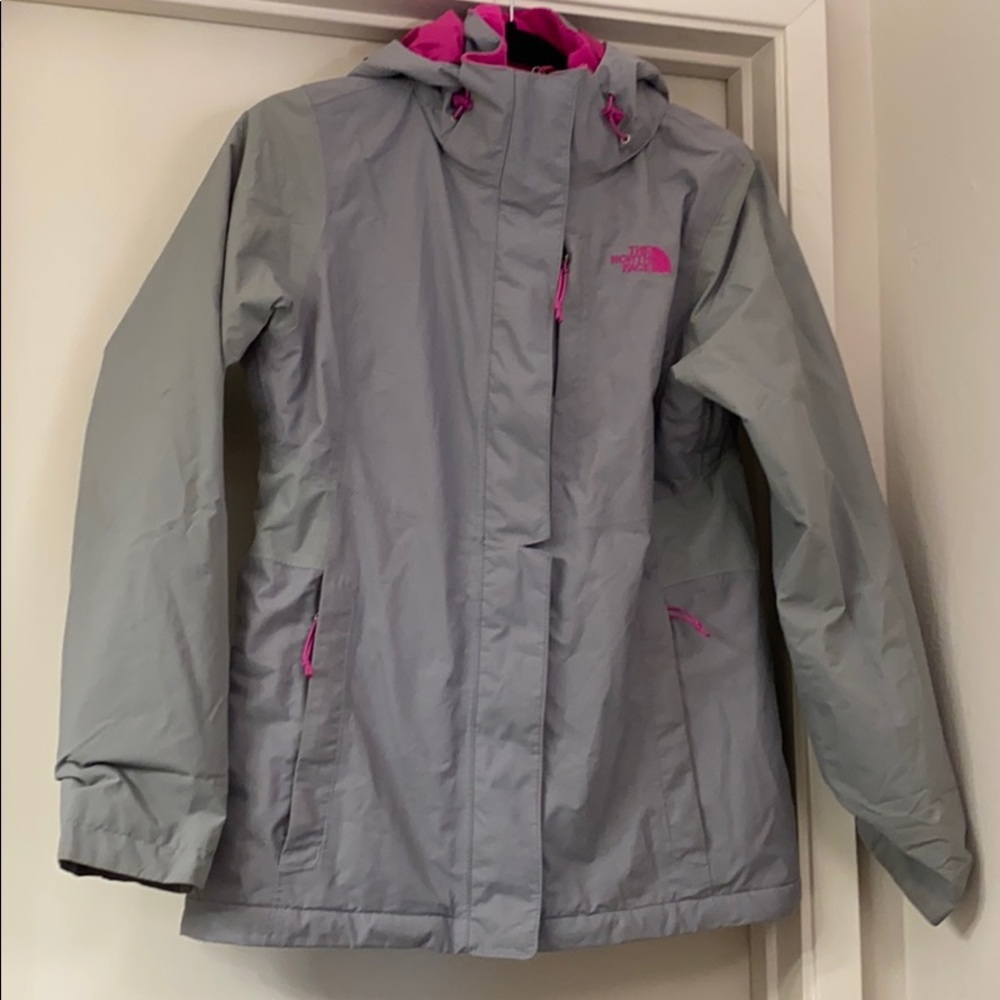 North face grey jacket with pink plush lining.